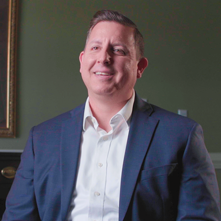 financial advisor michael nunez headshot